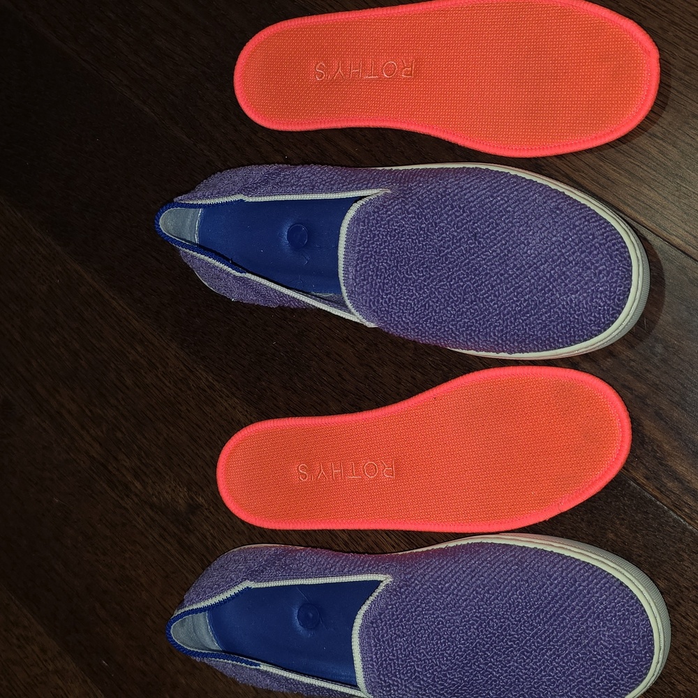 Rothys Amethyst Purple Terry Slip On Sneakers Shoes Cute Comfy Womens size 6 - Picture 11 of 13